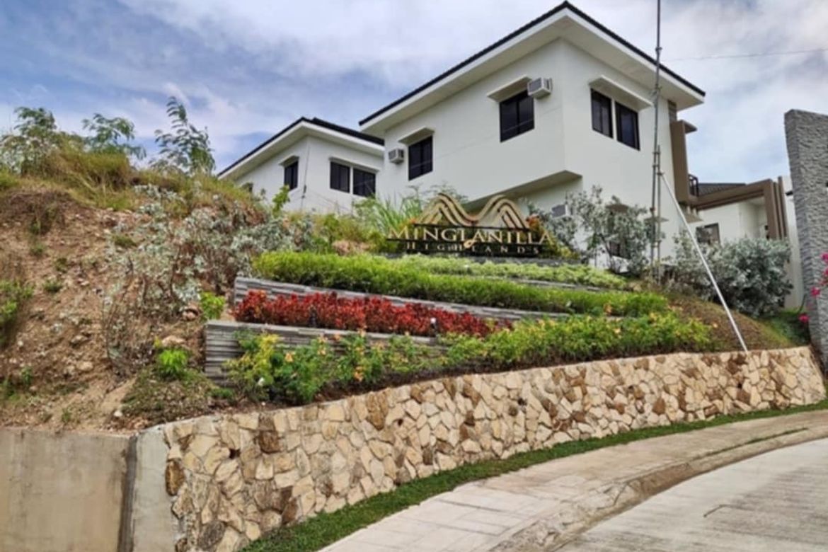 4 Bedroom Townhouse for Sale in Tubod, Minglanilla, Cebu – photo 8