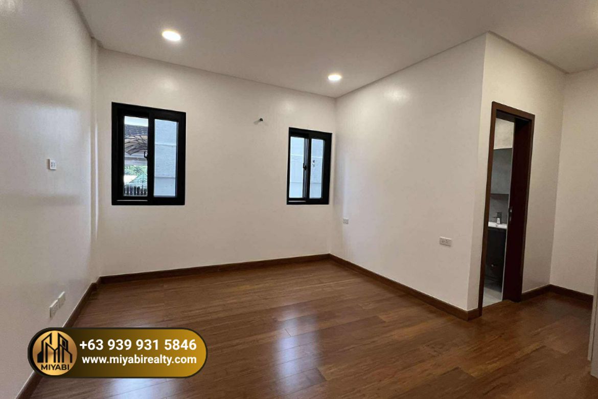 4 Bedroom Townhouse for Sale in Univ. Phil. Village, Quezon City, Metro Manila – photo 7