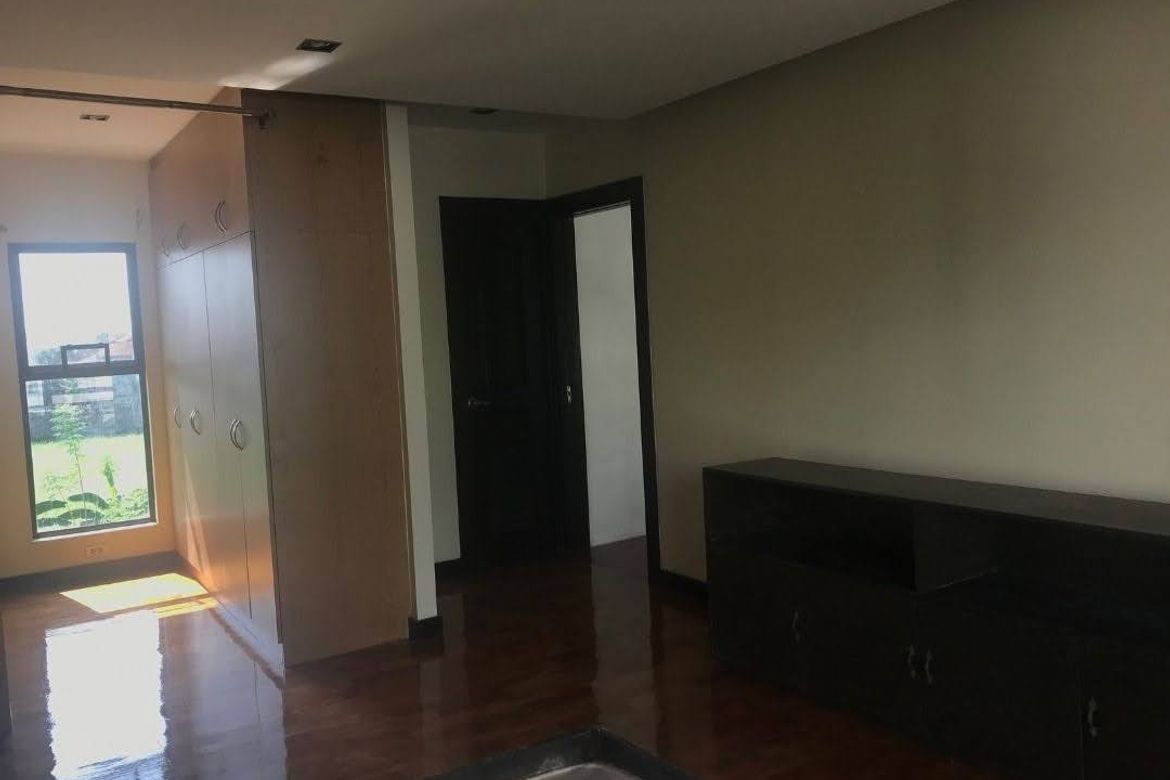 4 Bedroom Townhouse for Sale in Wawa, Taguig, Metro Manila – photo 4