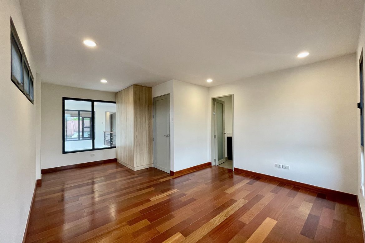 4 Bedroom Townhouse for Sale in Western Bicutan, Taguig, Metro Manila – photo 8