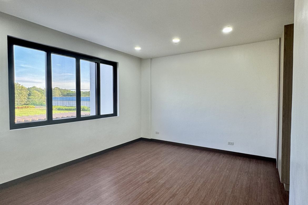 4 Bedroom Townhouse for Sale in Western Bicutan, Taguig, Metro Manila – photo 7