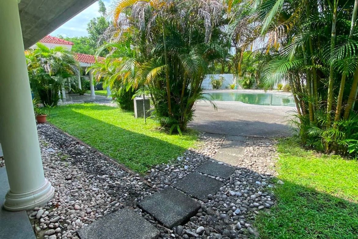 4 Bedroom Villa for Sale in Alijis, Bacolod, Negros Occidental – photo 9