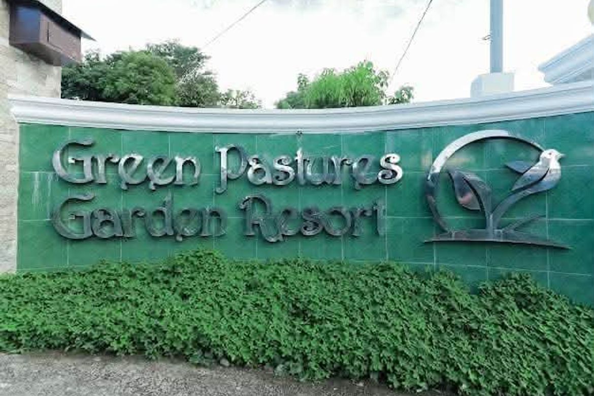 4 Bedroom Villa for Sale in Dagatan, Amadeo, Cavite