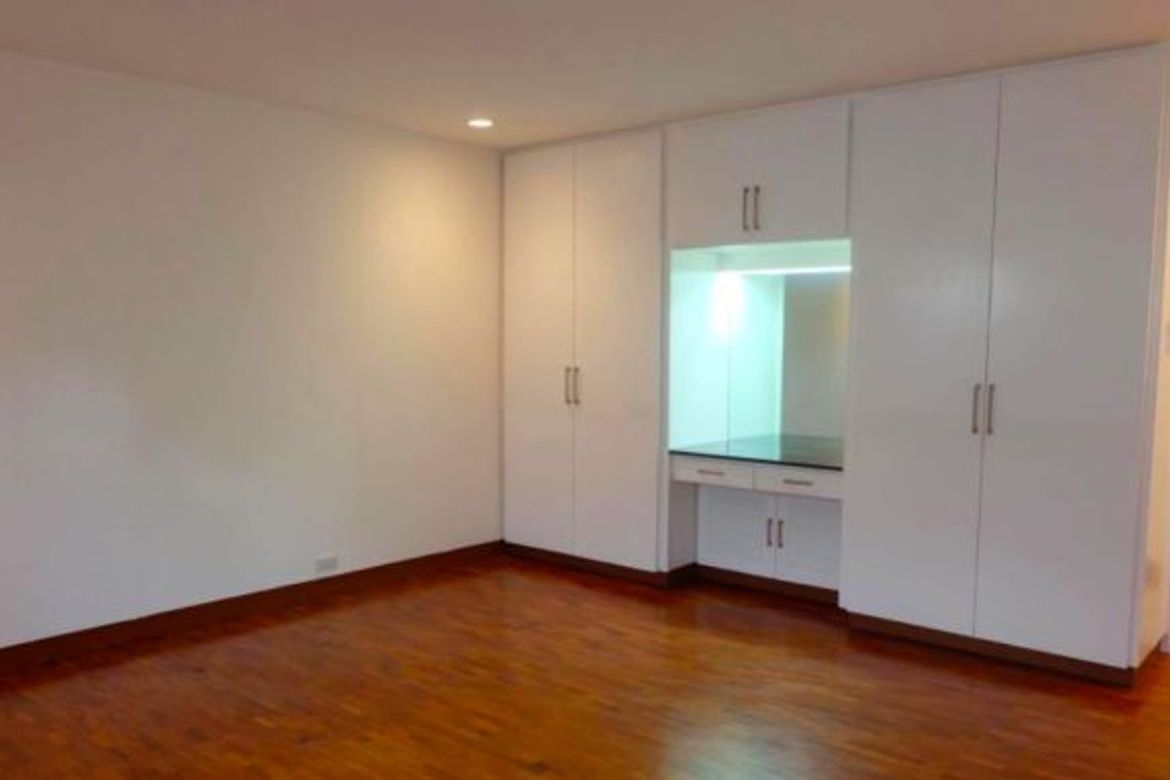 4 Bedroom Villa for Sale in Dasmariñas Village, Dasmariñas North, Makati City near MRT-3 Magallanes – photo 8