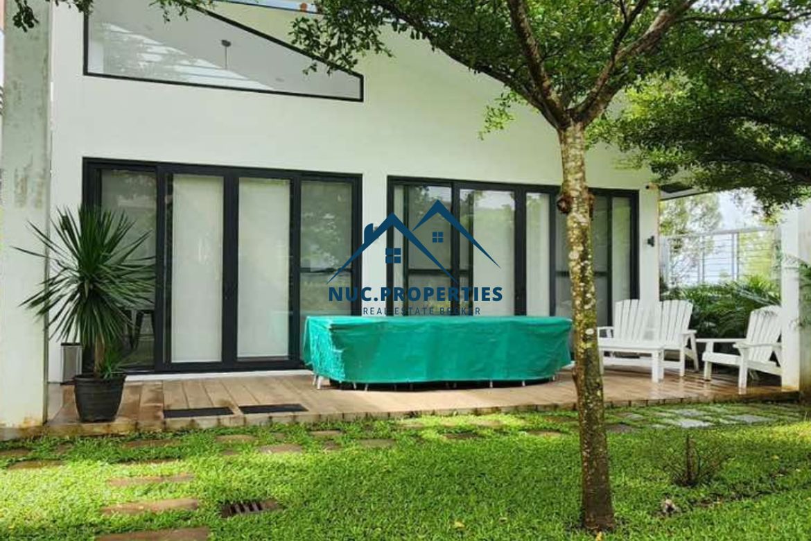 4 Bedroom Villa for Sale in Royale Tagaytay Estates, Buck Estate, Alfonso, Cavite – photo 6