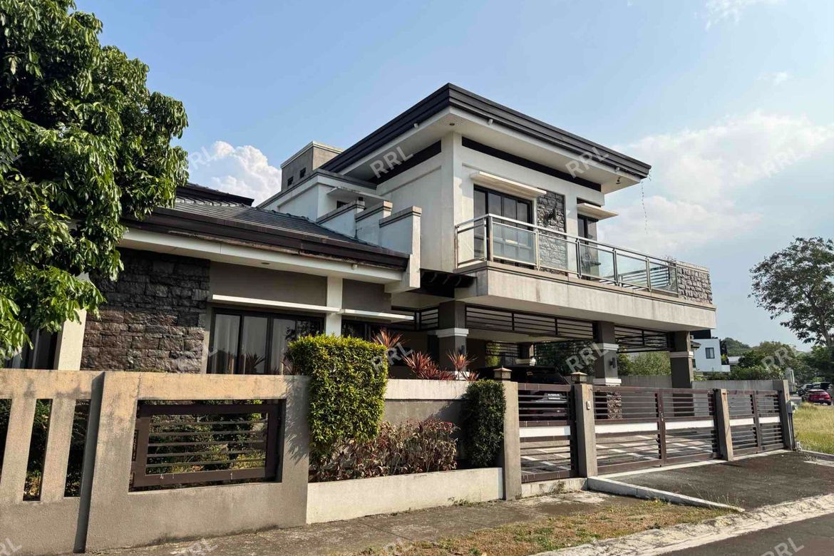 4 Bedroom Villa for Sale in Tubuan II, Silang, Cavite