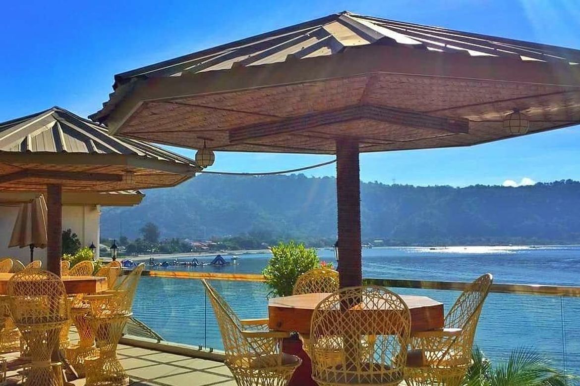 40 Bedroom Hotel / Resort for Sale in Batiawan, Subic, Zambales