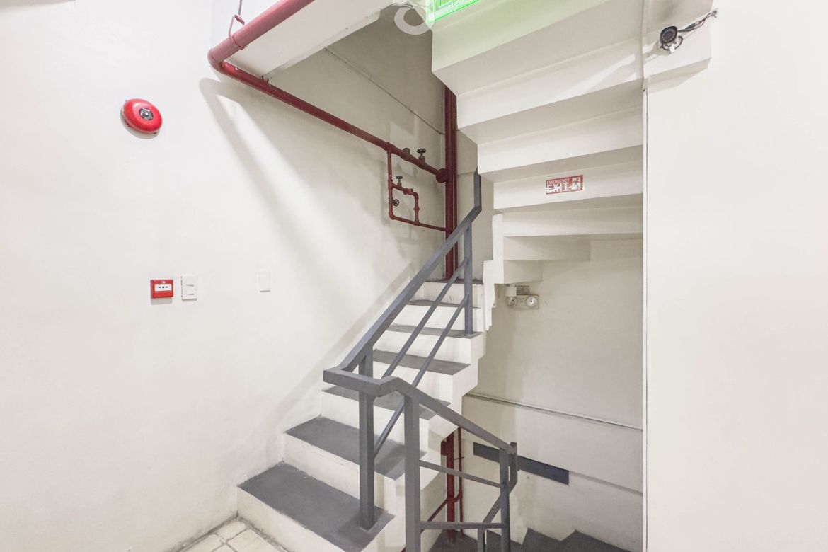 42 Bedroom Commercial for Sale in Bangkal, Makati, Metro Manila near MRT-3 Magallanes – photo 5