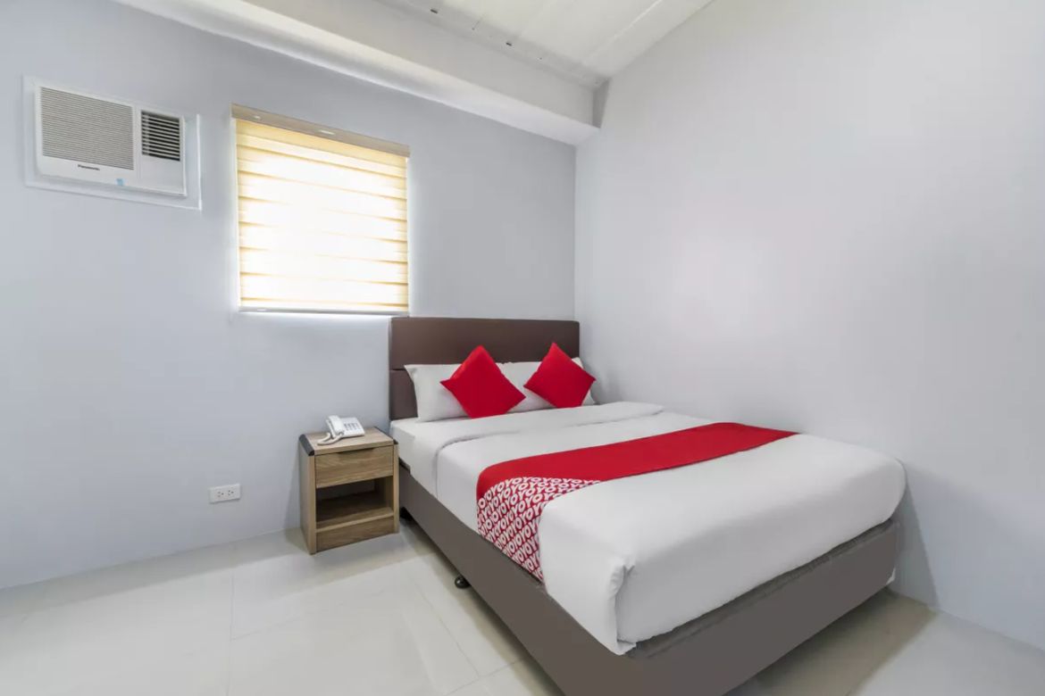 43 Bedroom Apartment for Rent in Barangka Ilaya, Mandaluyong, Metro Manila near MRT-3 Boni photo 2