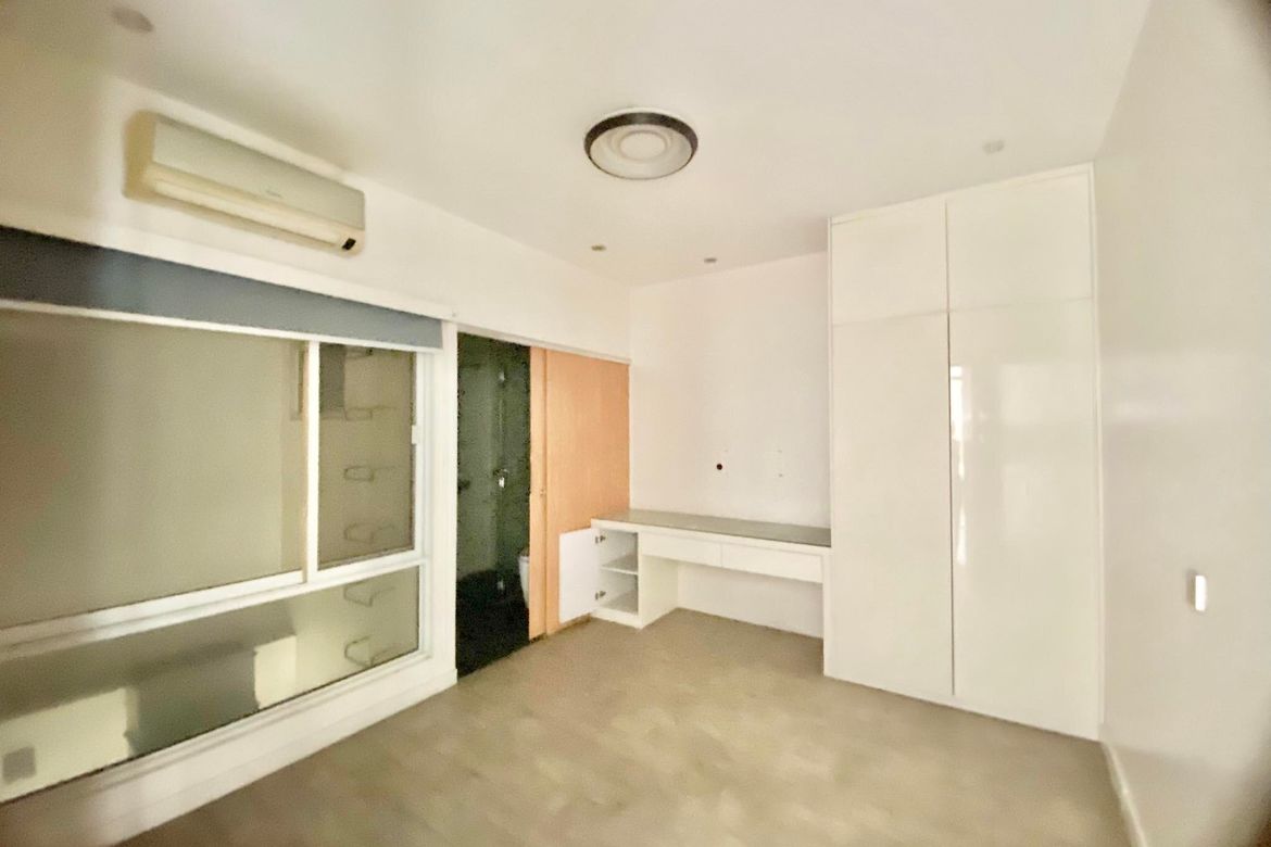 47 Bedroom Apartment for Rent in Nayong Kanluran, Quezon City, Metro Manila photo 2