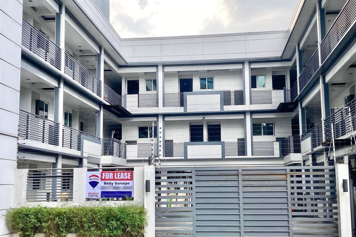 47 Bedroom Apartment for Rent in Paltok, Quezon City, Metro Manila