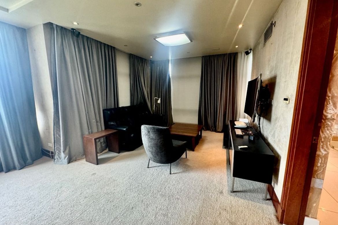 5 Bedroom Apartment for Rent in One Roxas Triangle Tower, Urdaneta, Makati, Metro Manila near MRT-3 Buendia photo 8