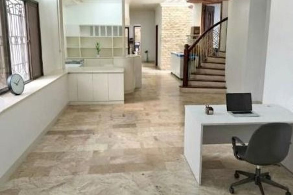 5 Bedroom Commercial for Rent in Maharlika, Quezon City, Metro Manila photo 2