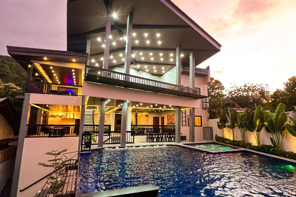 5 Bedroom Commercial for Sale in Batong Malake, Los Baños, Laguna – photo 2