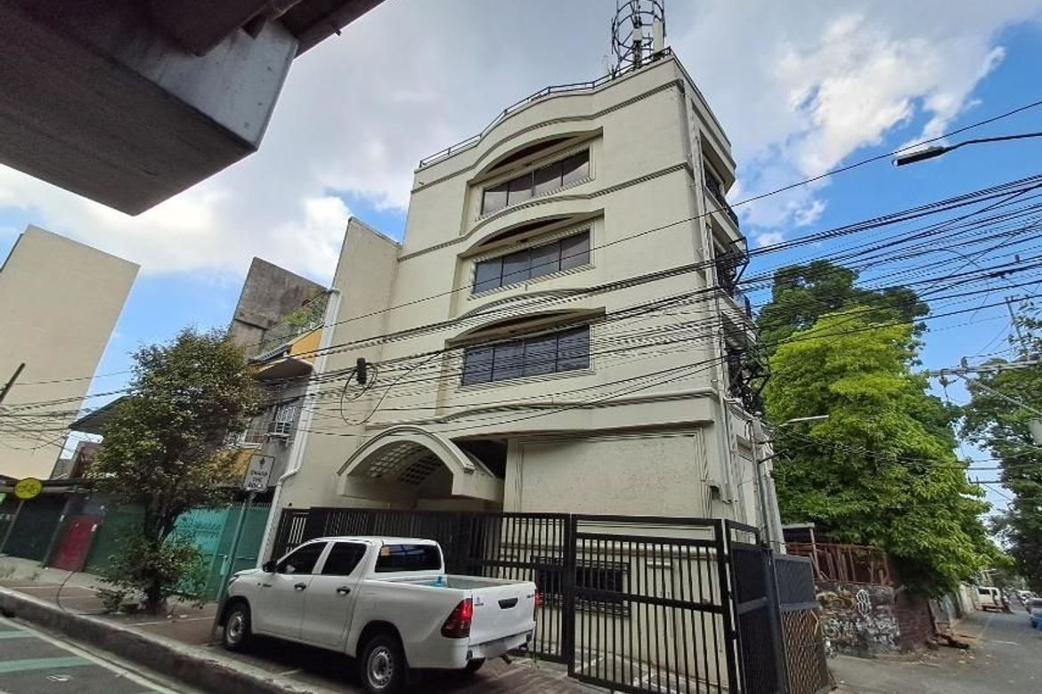 5 Bedroom Commercial for Sale in Pio Del Pilar, Makati, Metro Manila – photo 3