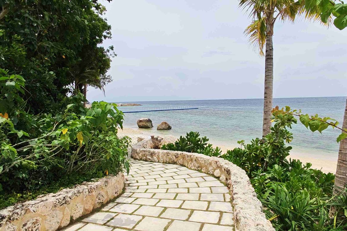 5 Bedroom Condo for Sale in Aruga Resort and Residences, Punta Engaño, Lapu-Lapu, Cebu – photo 6