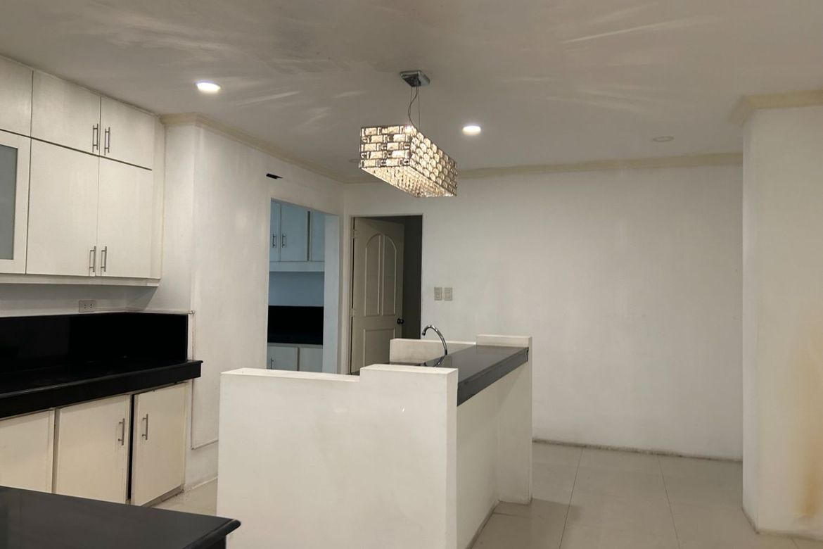 5 Bedroom Condo for Sale in Ayala Alabang Village, New Alabang Village, Muntinlupa, Metro Manila – photo 8
