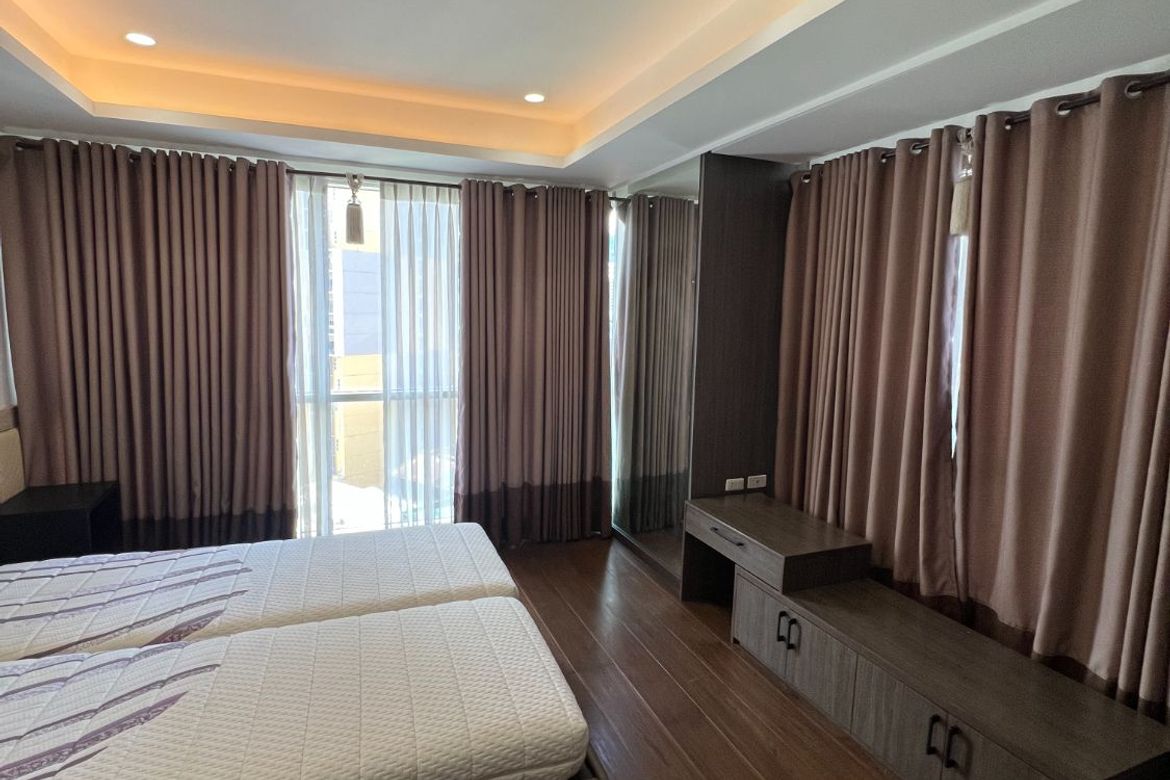 5 Bedroom Condo for Sale in Four Seasons Riviera, San Nicolas, Manila, Metro Manila near LRT-1 Central Terminal – photo 5