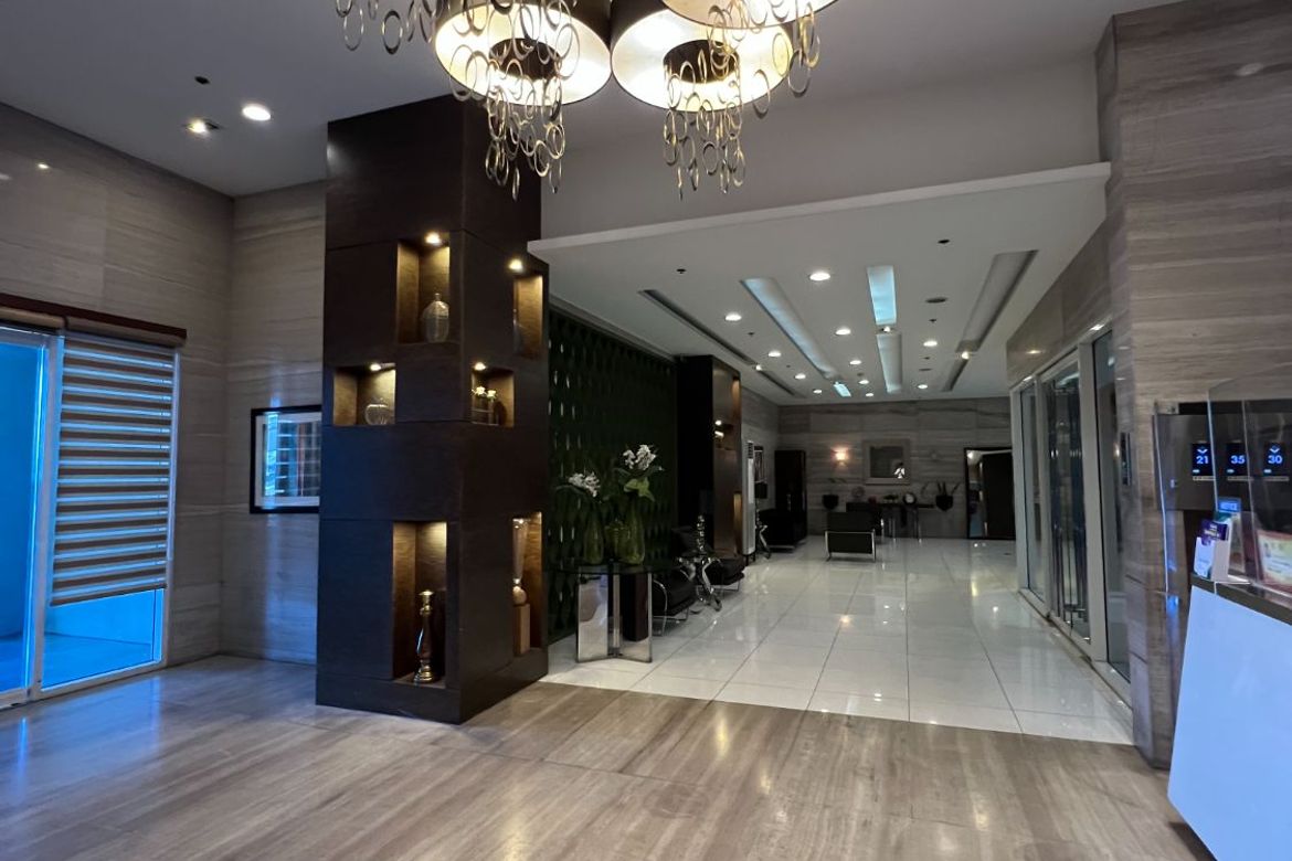 5 Bedroom Condo for Sale in Four Seasons Riviera, San Nicolas, Manila, Metro Manila near LRT-1 Central Terminal – photo 7