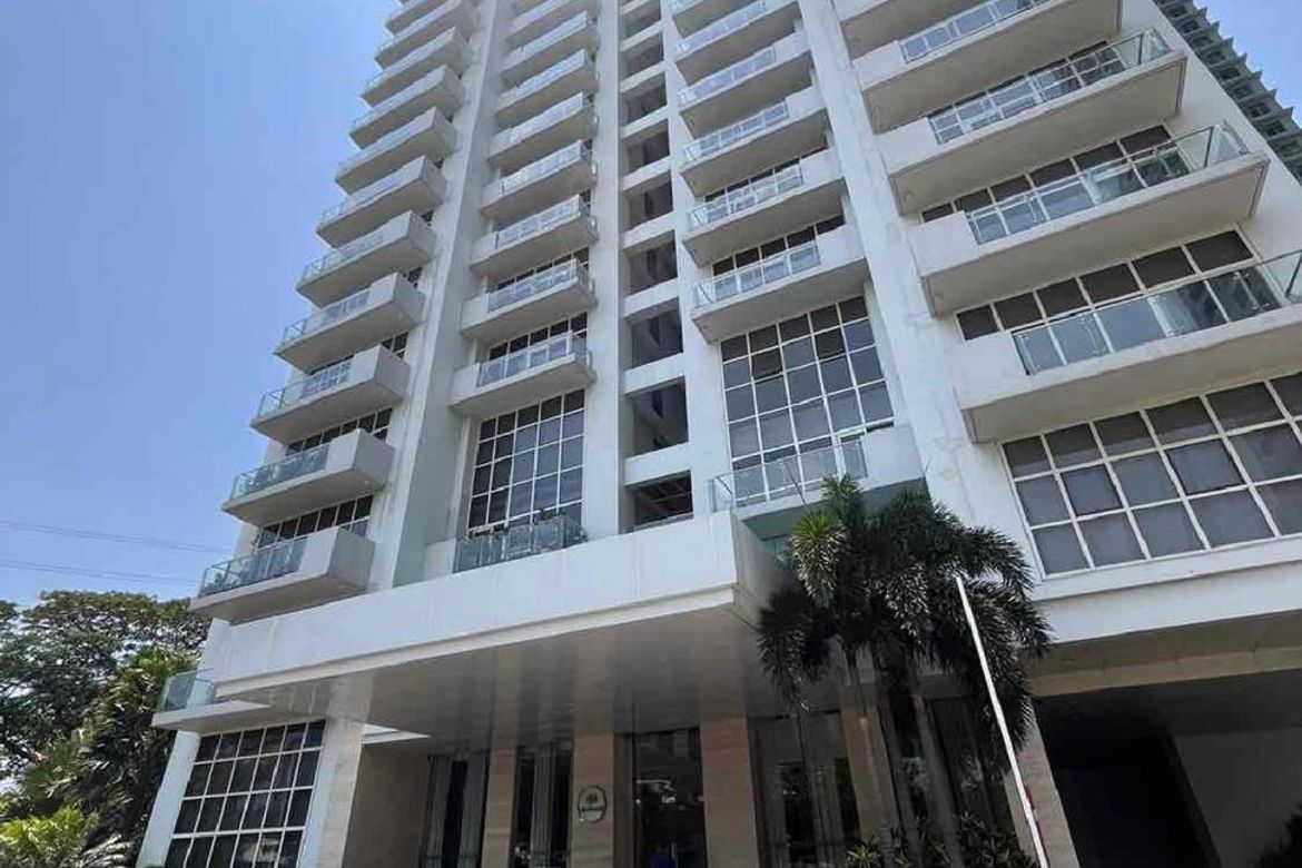 5 Bedroom Condo for Sale in Kaunlaran, Quezon City, Metro Manila near LRT-2 Betty Go-Belmonte