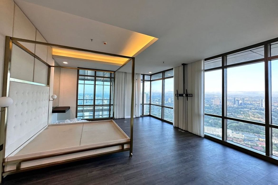5 Bedroom Condo for Sale in Viridian in Greenhills, Greenhills, San Juan, Metro Manila near MRT-3 Santolan – photo 2