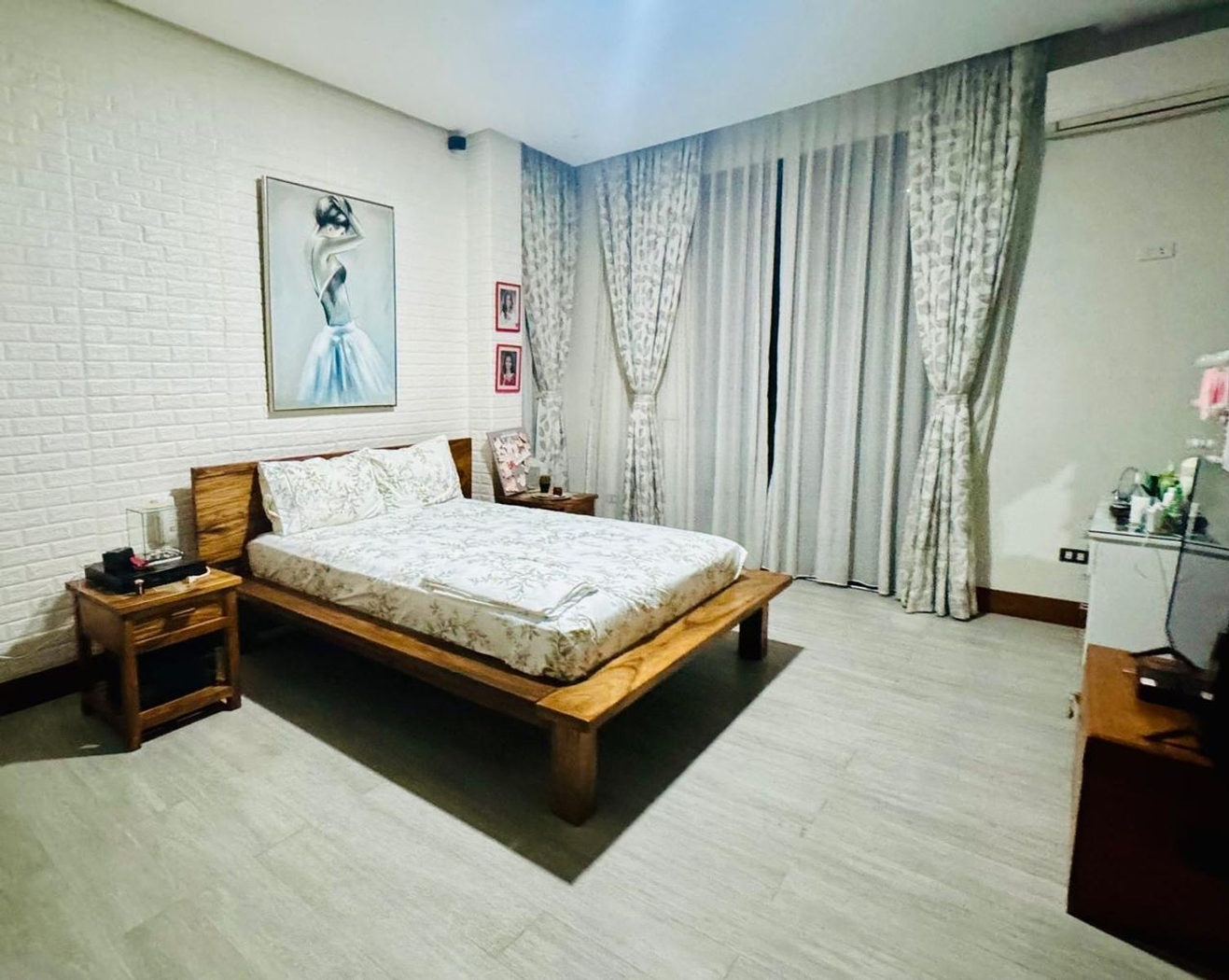 Luxury 5-Bedroom Fairway House for Sale in Manila Southwoods, Carmona, Cavite – photo 17