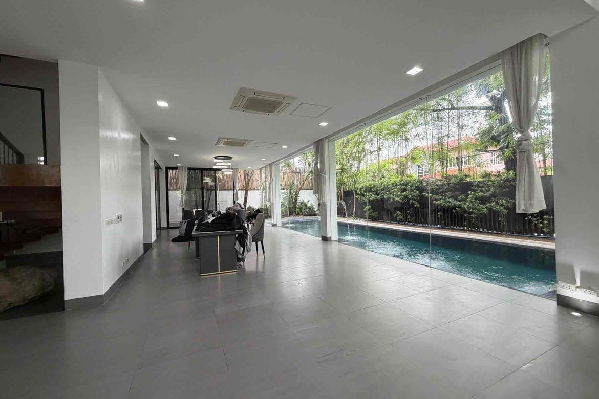 5 Bedroom House for Rent in Ayala Alabang Village, New Alabang Village, Muntinlupa, Metro Manila photo 2