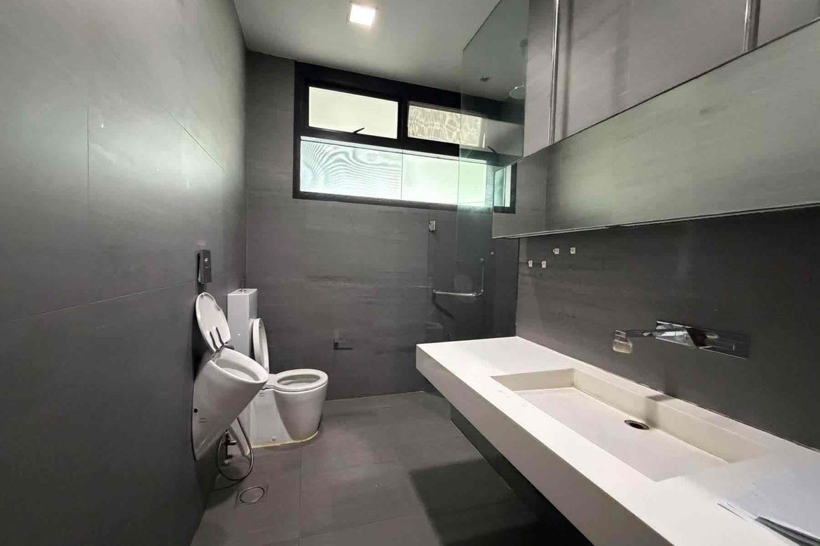 5 Bedroom House for Rent in Ayala Alabang Village, New Alabang Village, Muntinlupa, Metro Manila photo 4