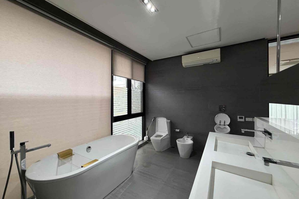 5 Bedroom House for Rent in Ayala Alabang Village, New Alabang Village, Muntinlupa, Metro Manila photo 7