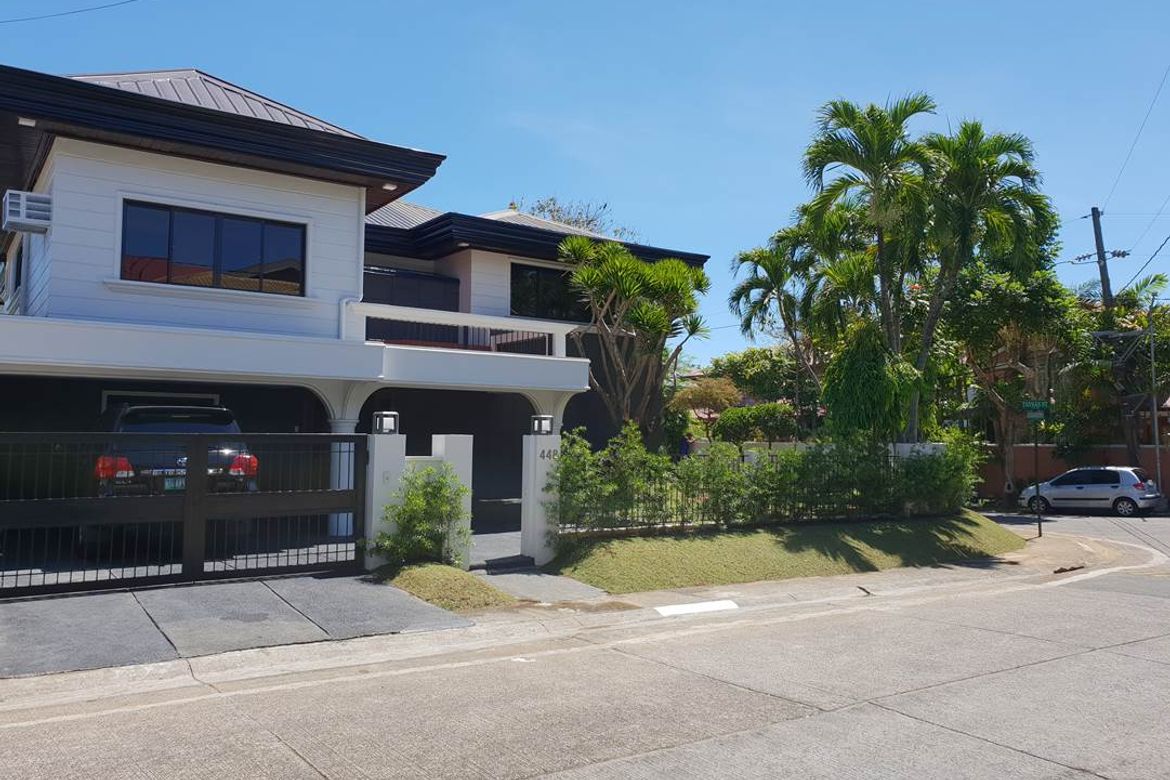 5 Bedroom House for Rent in Ayala Alabang Village, New Alabang Village, Muntinlupa, Metro Manila