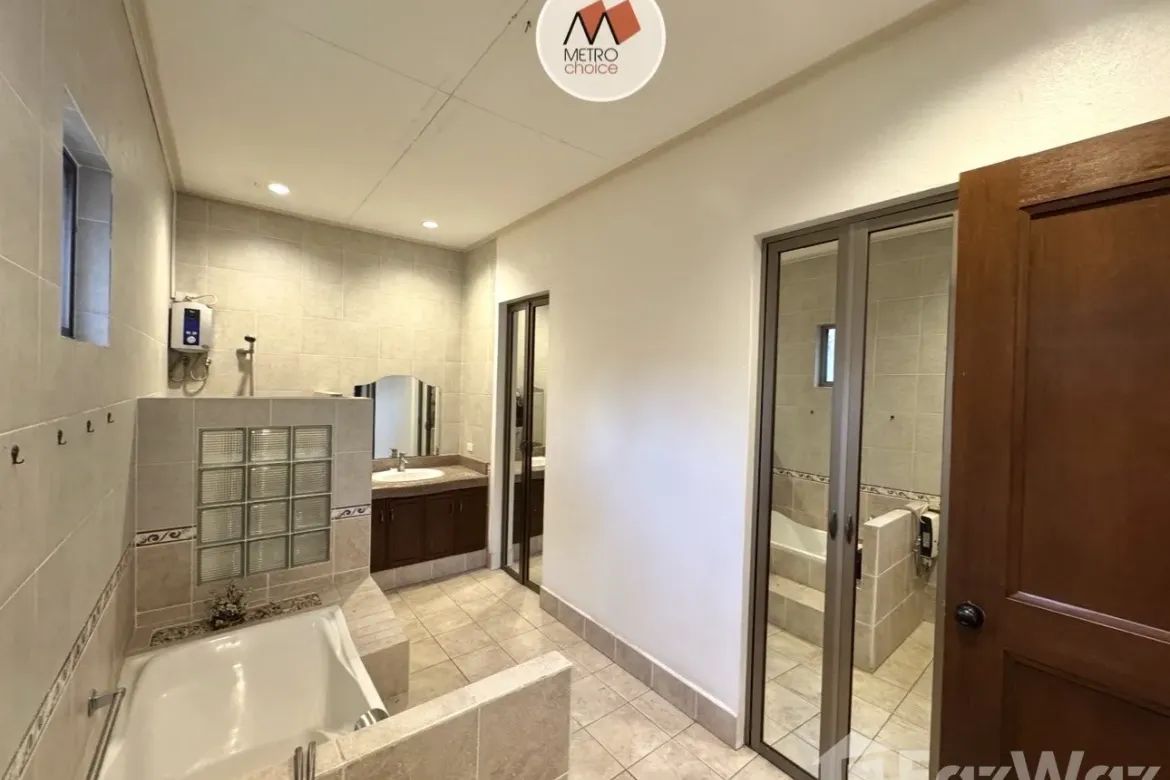 5 Bedroom House for Rent in Ayala Alabang Village, New Alabang Village, Muntinlupa, Metro Manila photo 3