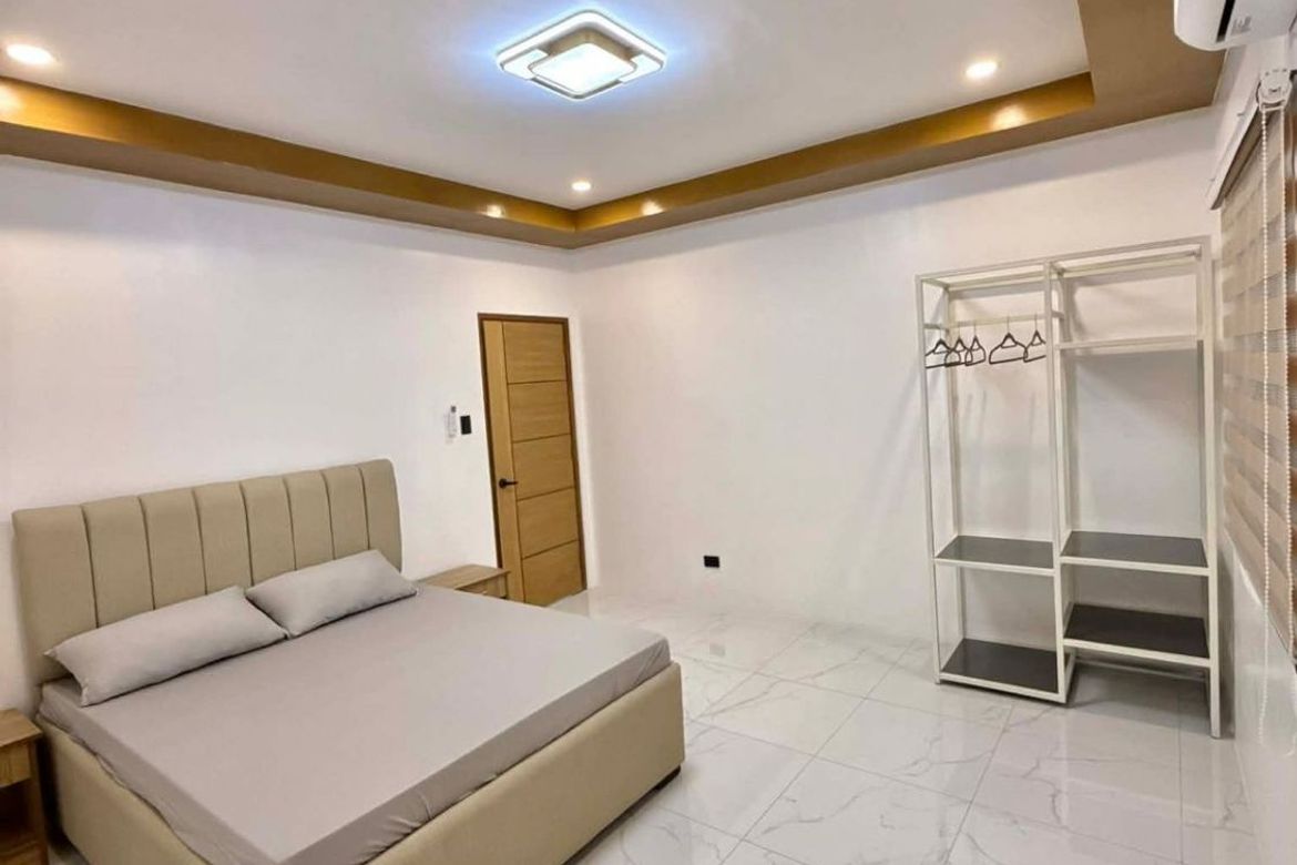 5 Bedroom House for Rent in Balibago, Angeles, Pampanga photo 2