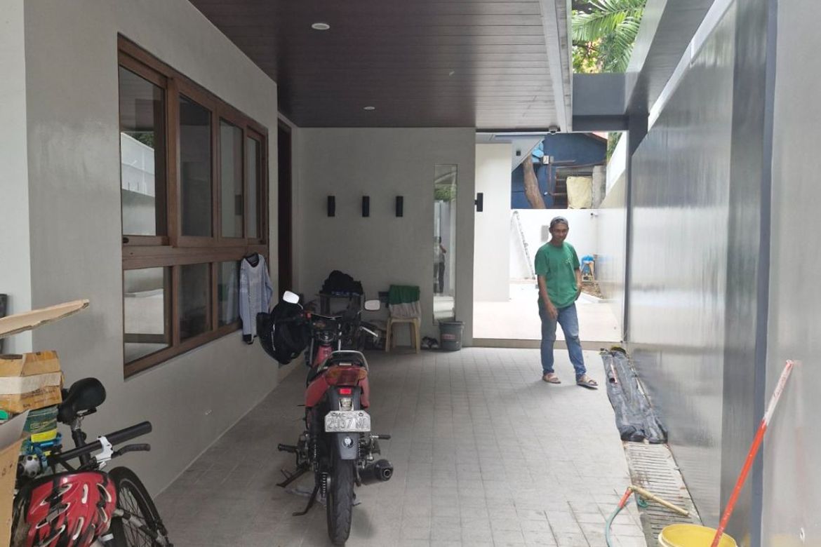5 Bedroom House for Rent in Bel-Air, Makati, Metro Manila near MRT-3 Buendia photo 6