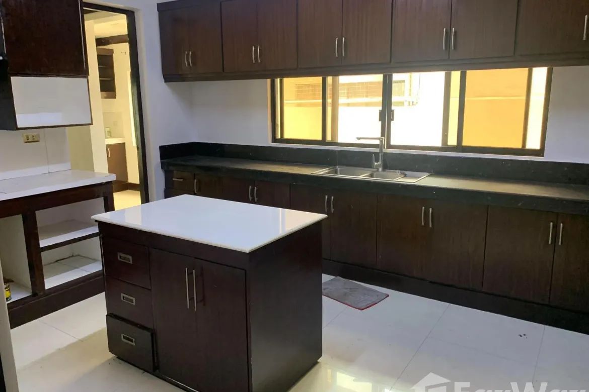 5 Bedroom House for Rent in BF Homes Parañaque, BF Homes, Parañaque, Metro Manila photo 7