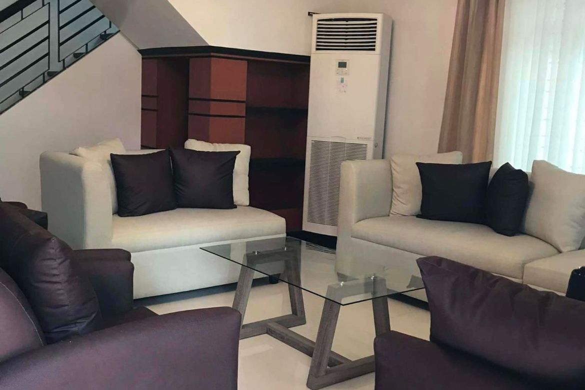 5 Bedroom House for Rent in BF Homes, Parañaque, Metro Manila photo 4