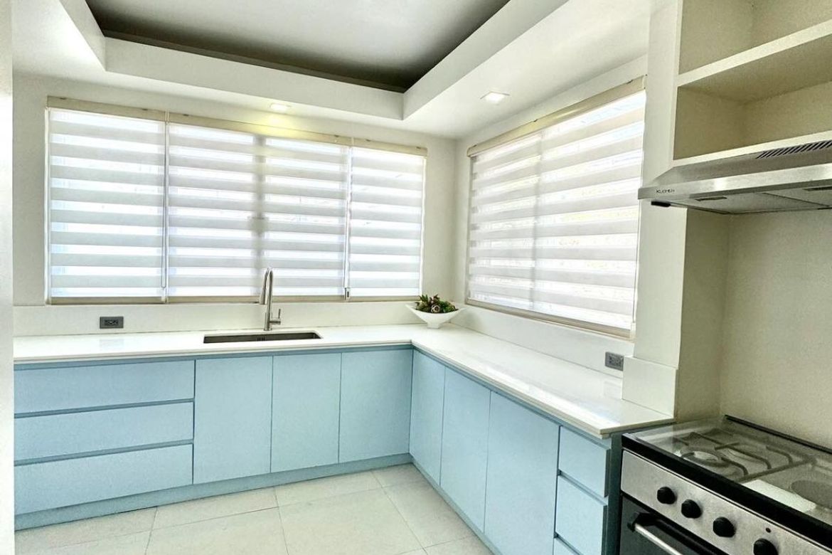 5 Bedroom House for Rent in BF Homes, Parañaque, Metro Manila photo 5