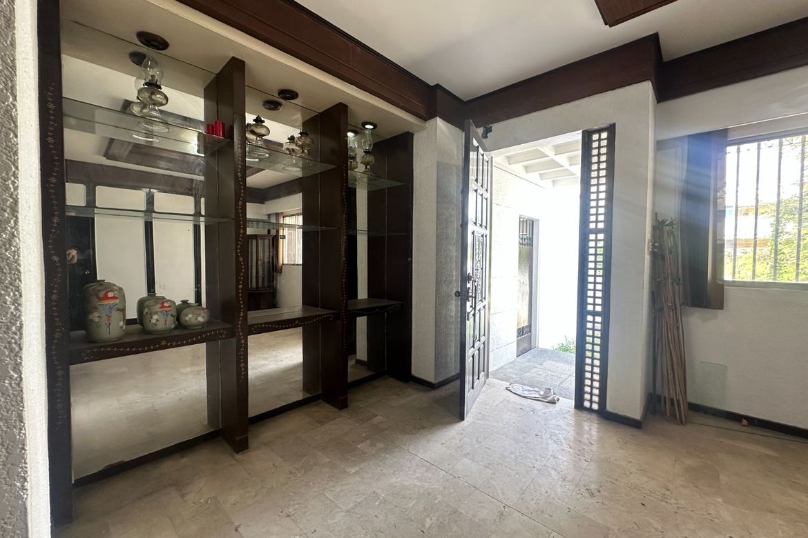 5 Bedroom House for Rent in BF Homes, Parañaque, Metro Manila photo 6