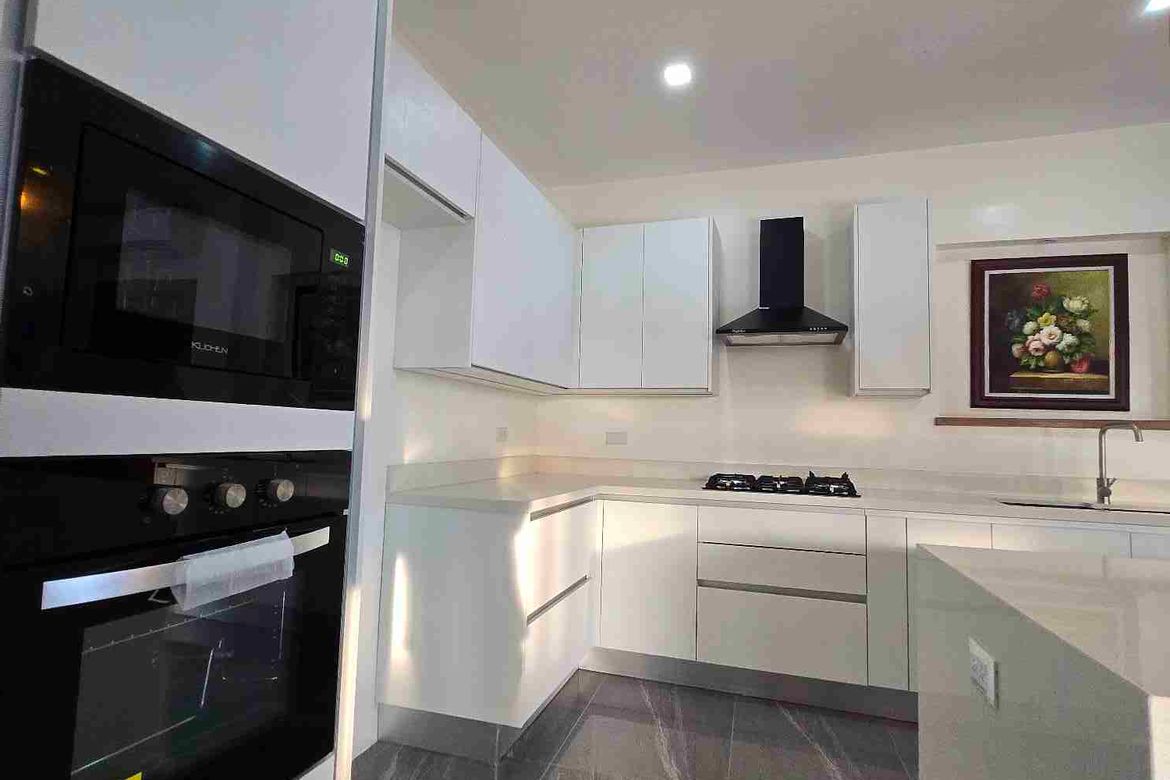 5 Bedroom House for Rent in Canlubang, Calamba, Laguna photo 8
