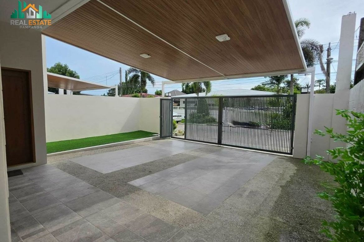 5 Bedroom House for Rent in Cutcut, Angeles, Pampanga photo 2