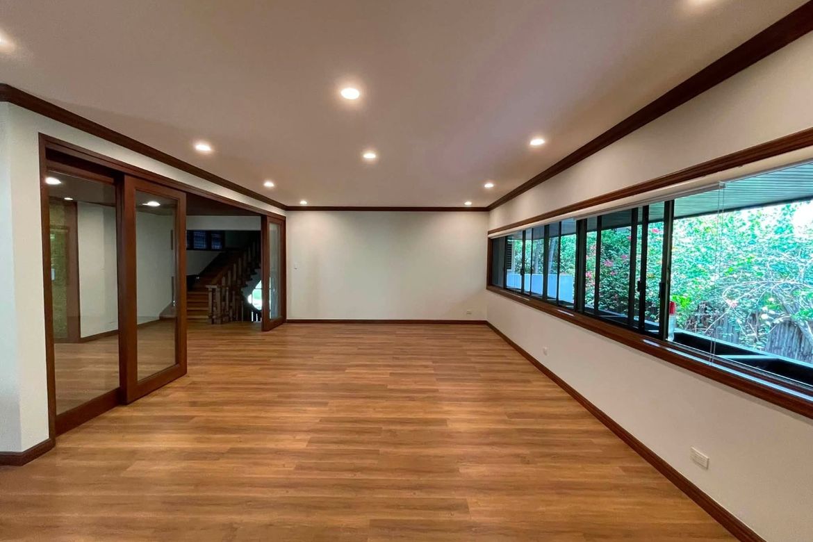 5 Bedroom House for Rent in Dasmariñas North, Makati, Metro Manila near MRT-3 Ayala photo 5