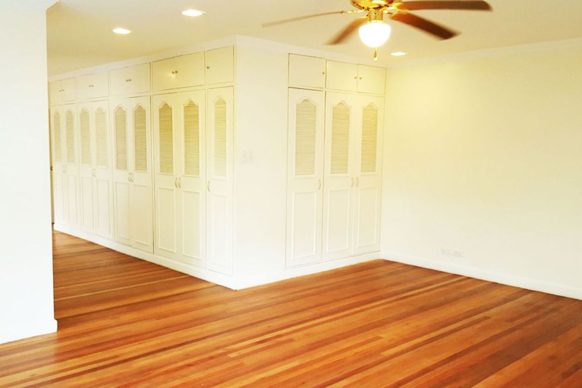 5 Bedroom House for Rent in Dasmariñas North, Makati, Metro Manila