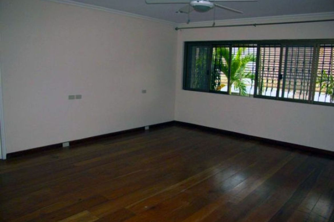 5 Bedroom House for Rent in Dasmariñas Village, Dasmariñas North, Makati, Metro Manila near MRT-3 Magallanes photo 5