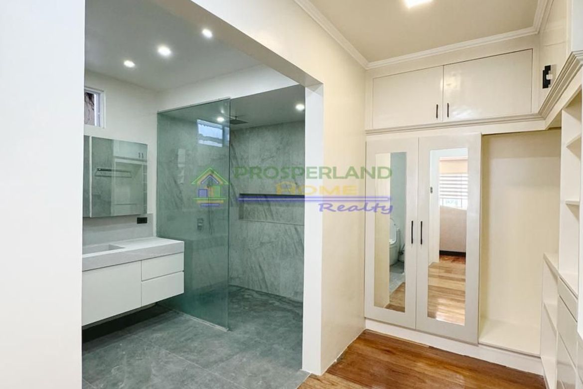 5 Bedroom House for Rent in Don Bosco, Parañaque, Metro Manila photo 4
