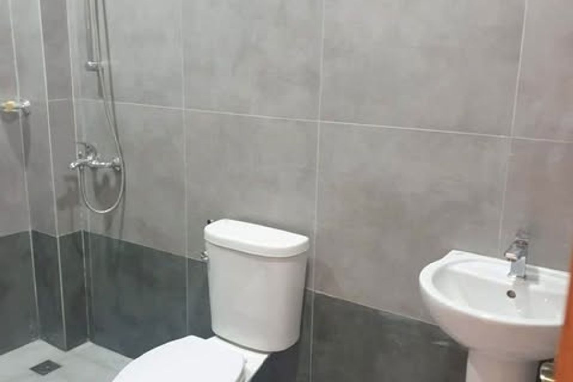 5 Bedroom House for Rent in Don Jose, Santa Rosa, Laguna photo 7
