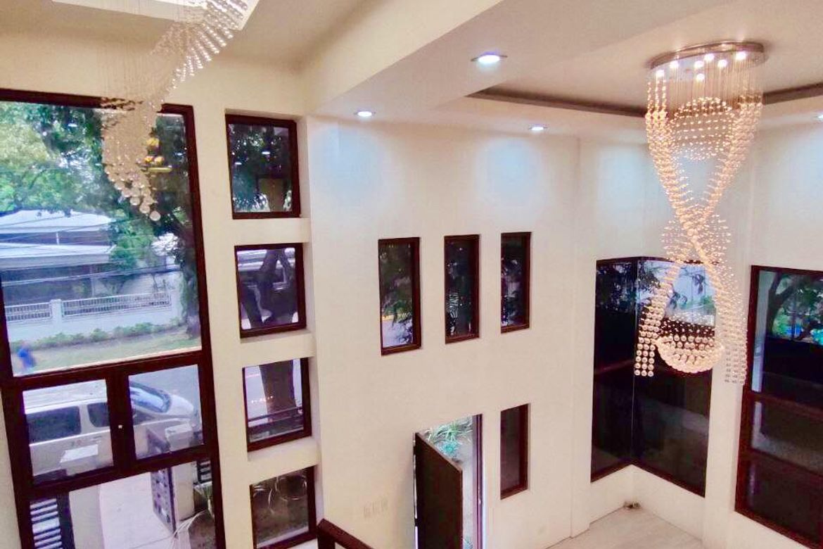 5 Bedroom House for Rent in Magallanes Village, Magallanes, Makati, Metro Manila near MRT-3 Magallanes photo 4