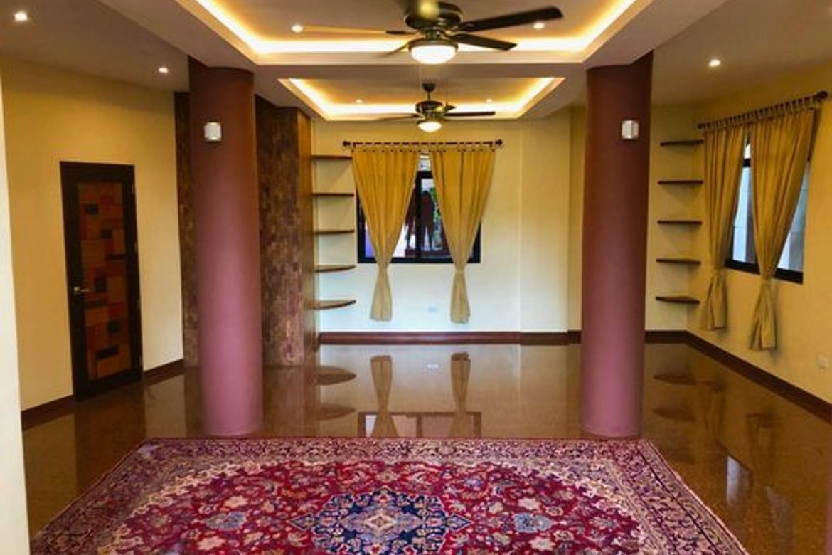 5 Bedroom House for Rent in Mayamot, Antipolo, Rizal photo 2