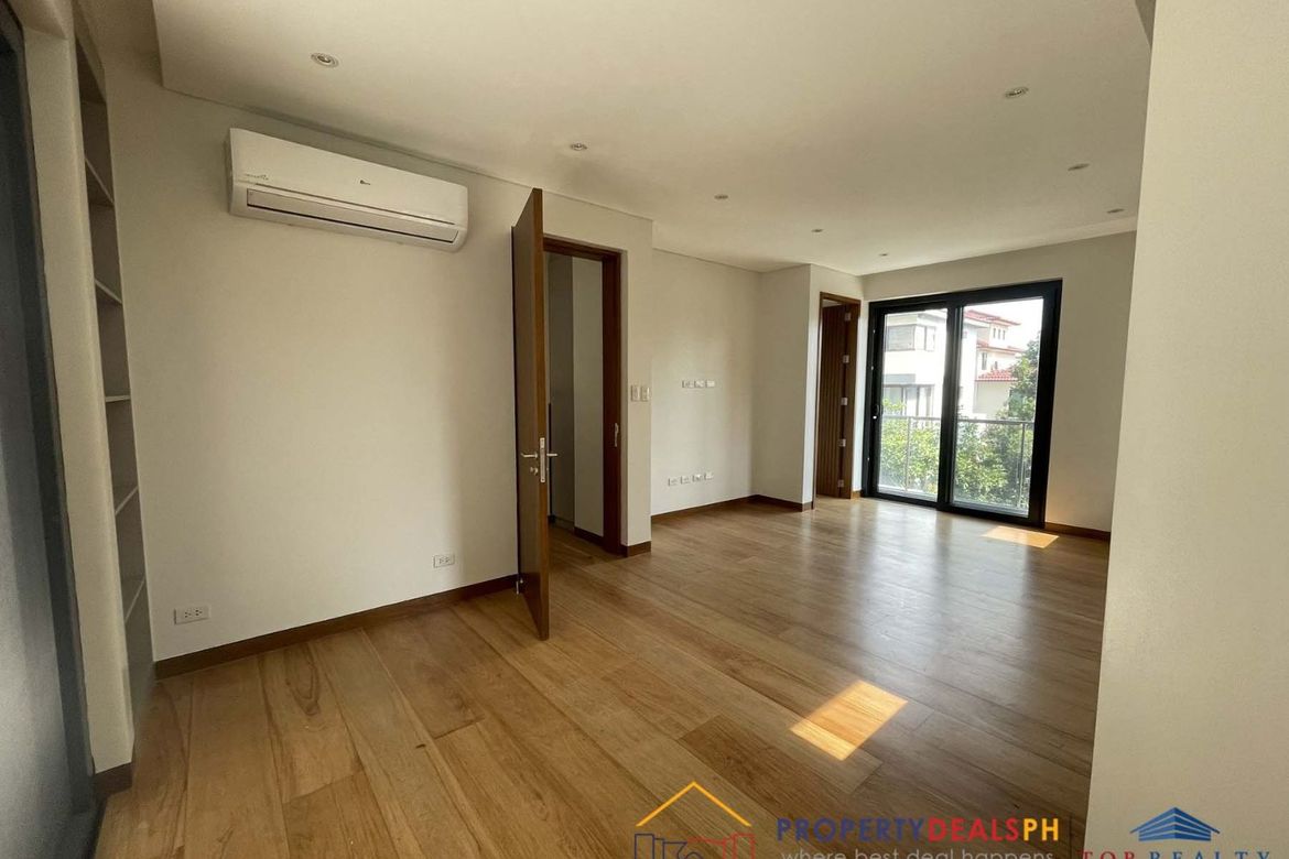 5 Bedroom House for Rent in McKinley Hill Village, McKinley Hill, Taguig, Metro Manila photo 8