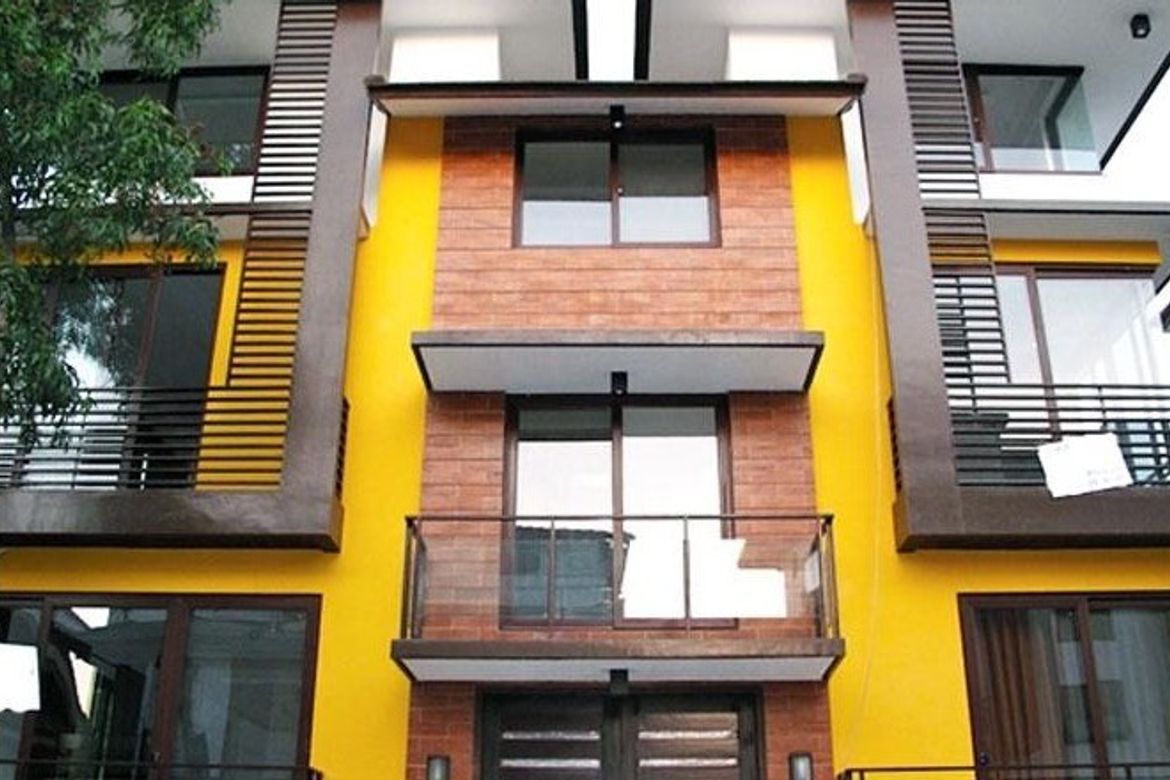 5 Bedroom House for Rent in McKinley Hill Village, McKinley Hill, Taguig, Metro Manila