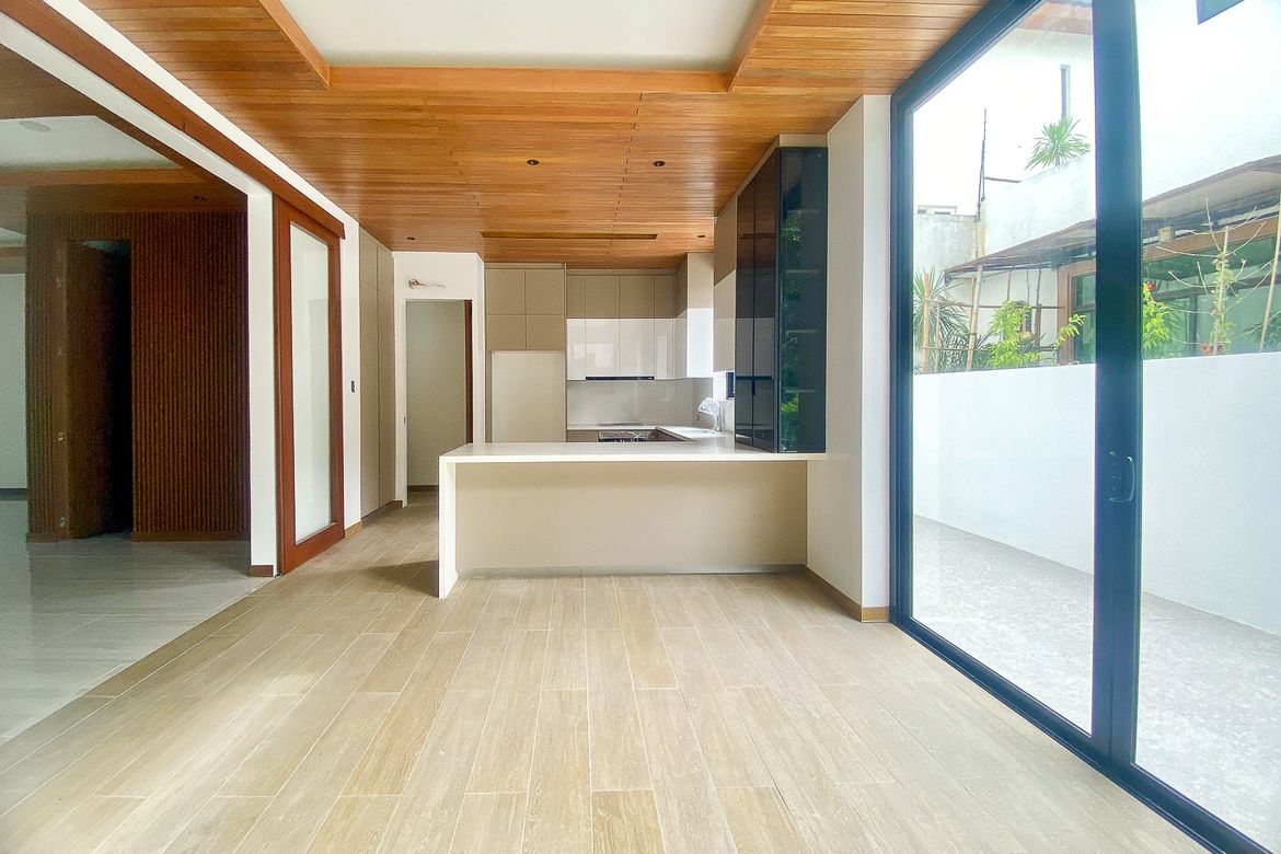 5 Bedroom House for Rent in McKinley Hill Village, McKinley Hill, Taguig, Metro Manila photo 3