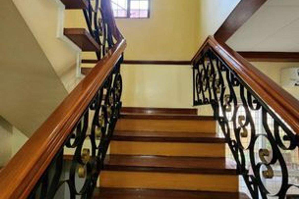 5 Bedroom House for Rent in San Francisco, Biñan, Laguna photo 2